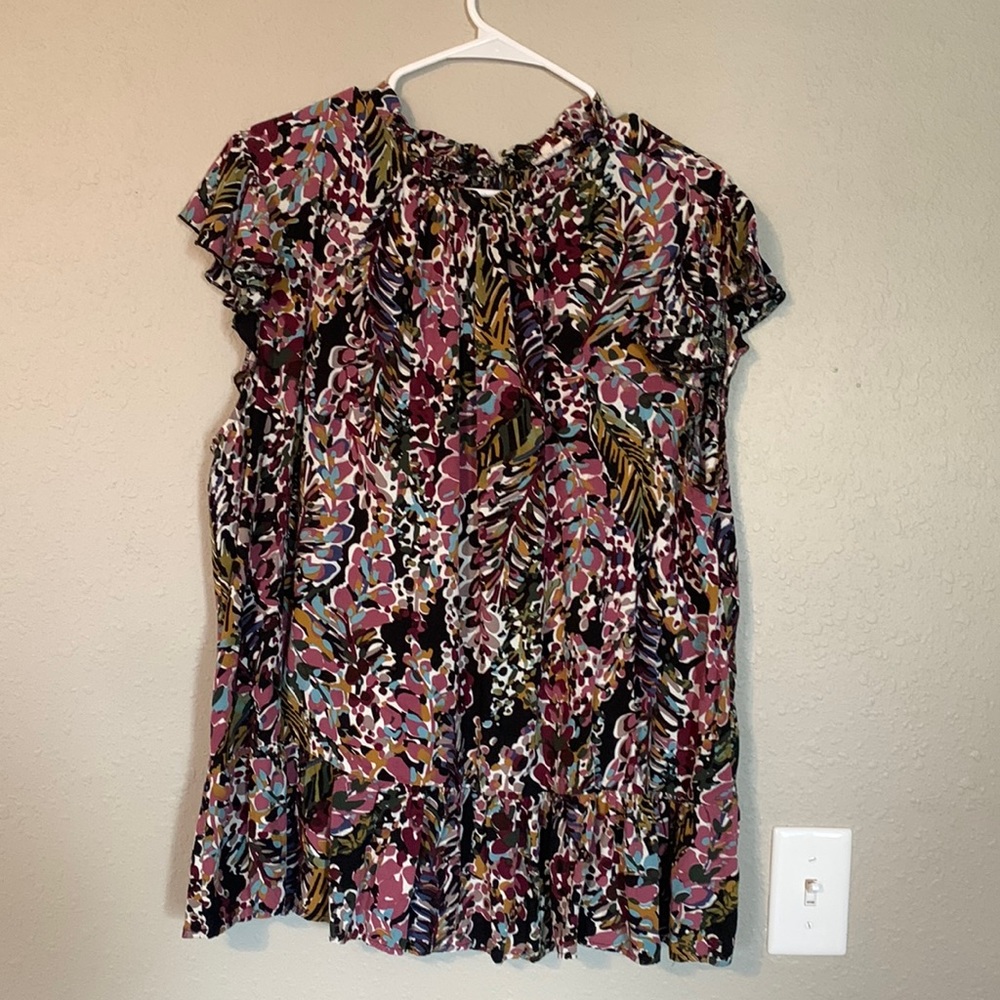 Floral top